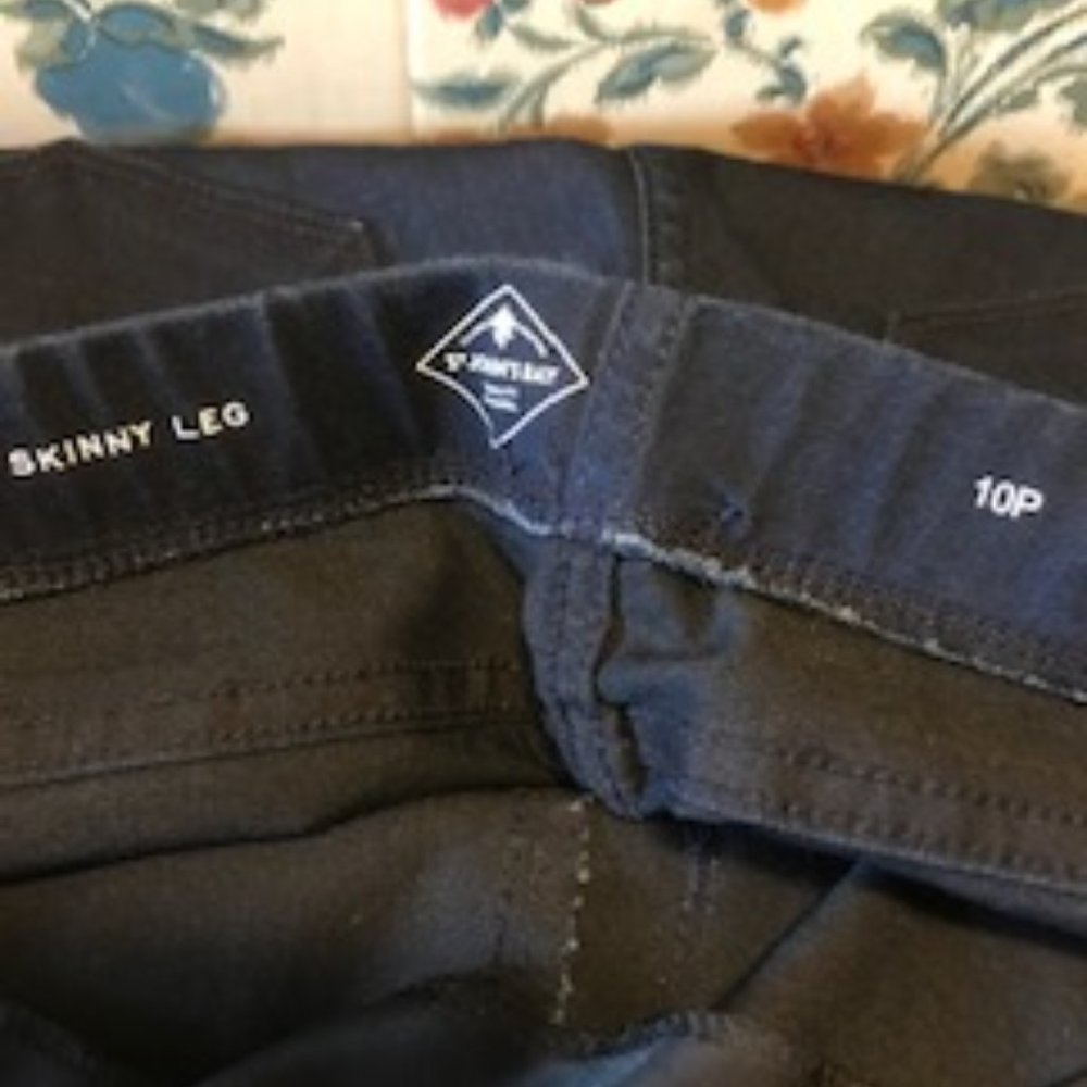 Navy skinny leg denim pullon